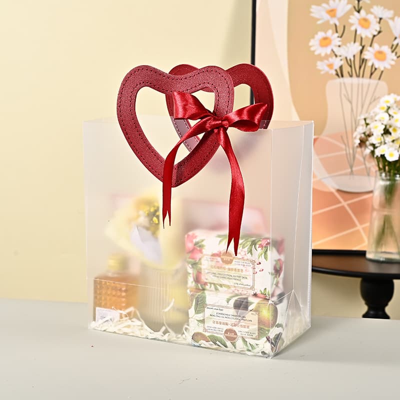 In Stock PP Frosted Handbag Gift Bag Candy Gift Bag Ins-Style Plastic Premium Feel Souvenir Transparent Packaging Bag