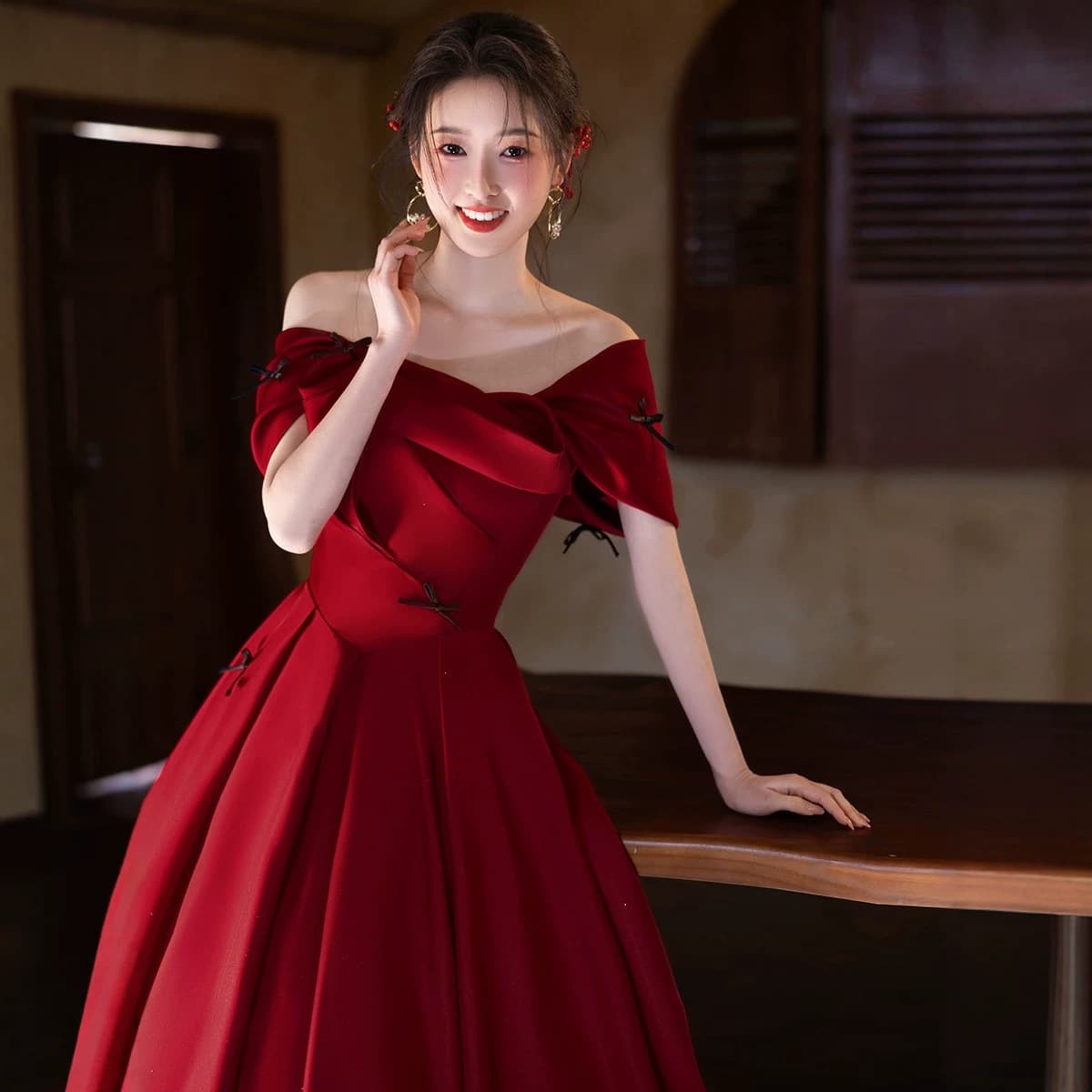 One-shoulder design toast dress 2026 new bride wedding engagement burgundy retro dress with slim temperament