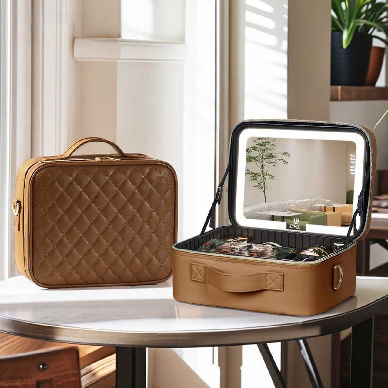 Stylish LED-Lit Makeup Case, Large Capacity Professional Makeup Artist Portable Cosmetic Storage Organizer for Travel and Business Trips