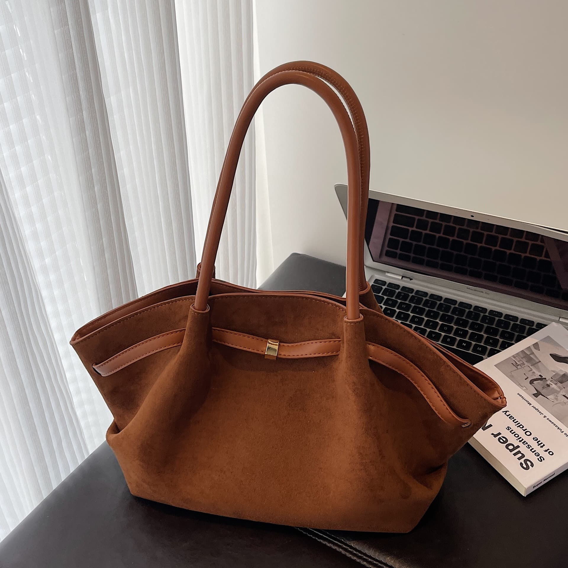 Vintage Suede Bag for Women 2025 New Autumn Winter Versatile Shoulder Bag Fashion Large Capacity Handbag