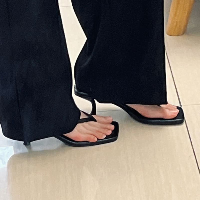 Black High Heel Back Strap Thong Sandals for Women Summer Outdoor Wear, Thin Heel Square Toe Toe-Post Slide Sandals
