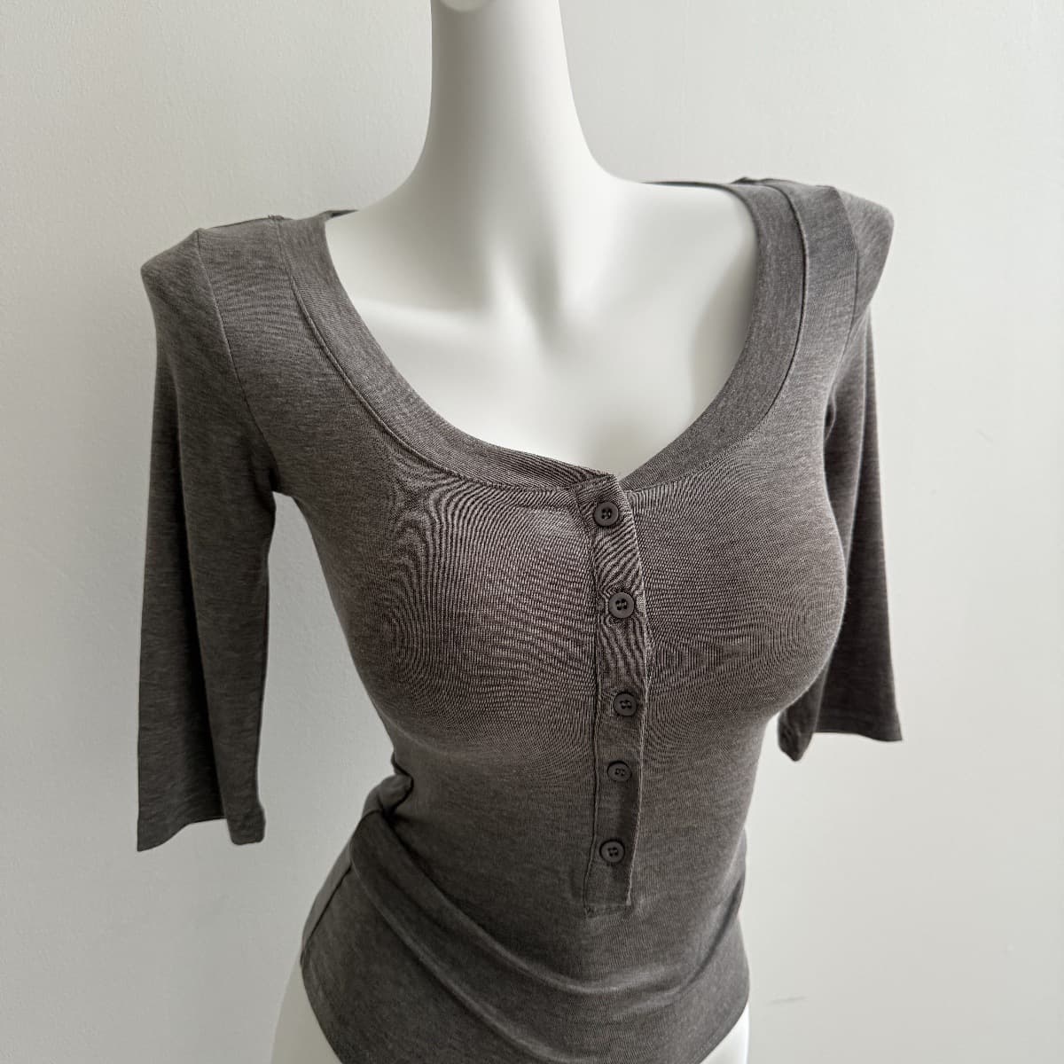 Tipsy Pure Desire~Sexy Large Round Neck Single-Breasted Short Elastic Lightweight T-Shirt Top Inner Layering Base Layer for Women Autumn/Winter