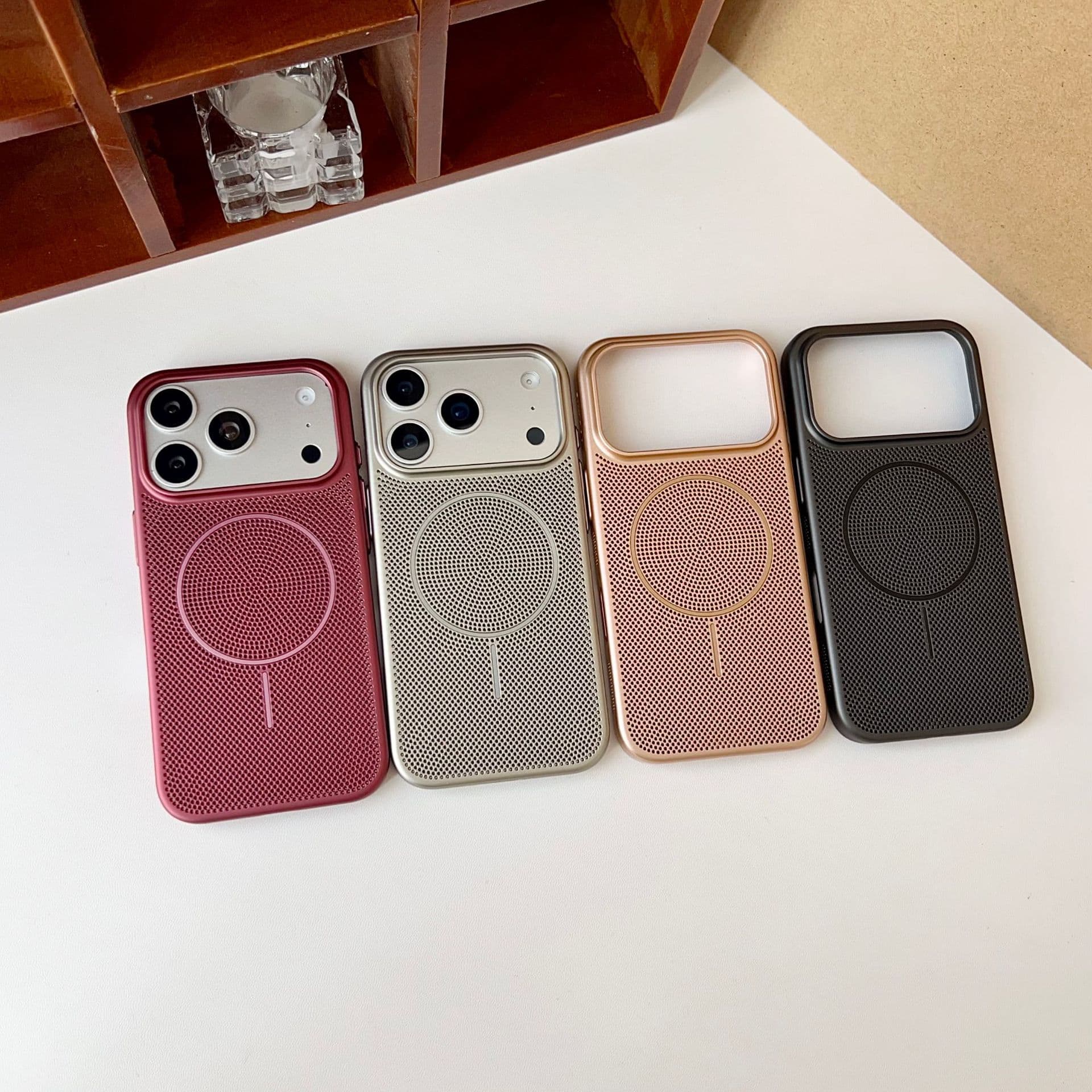 Excimer PC mesh case cooling Apple 17pro magnetic mobile phone case 17promax ultra-thin iphone17air hard