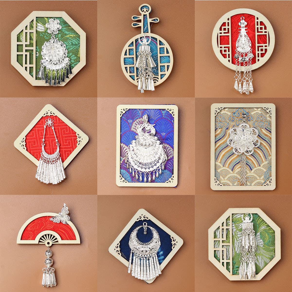 Handcrafted Chinese Song Brocade Miao Silver Refrigerator Magnet, Yunnan Guizhou Miao Ethnic Peacock Style Dai Embroidery Cultural Creative Gift