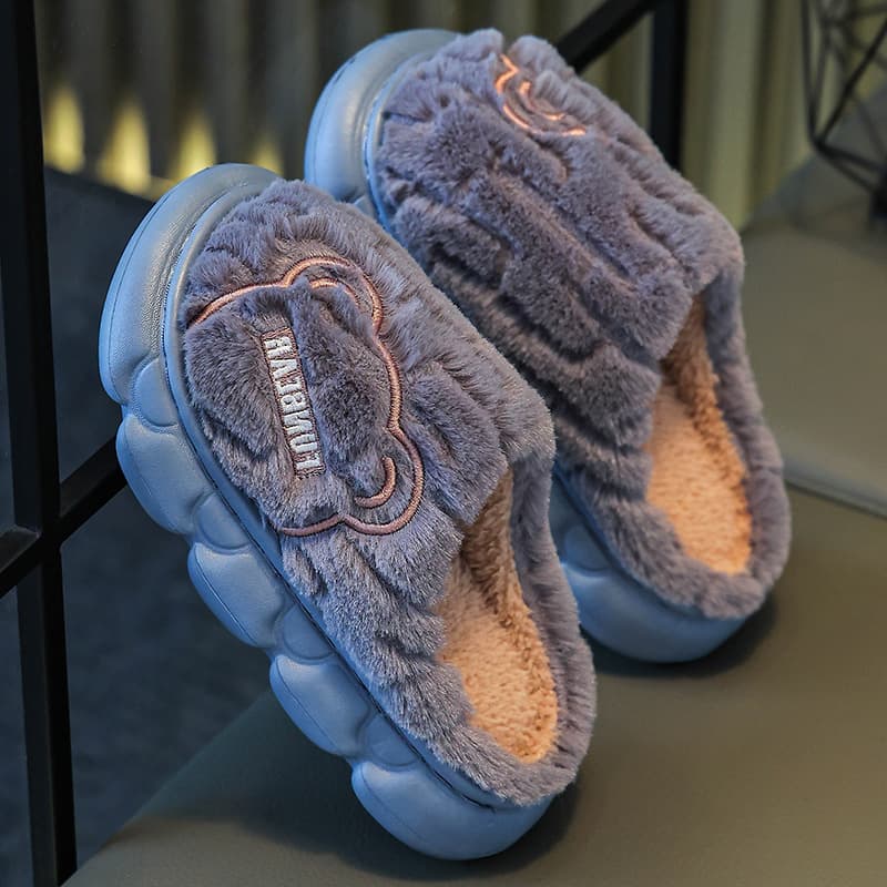 Cute bear children's cotton slippers 2024 new autumn/winter indoor family boys and girls fleece-lined warm cotton slippers