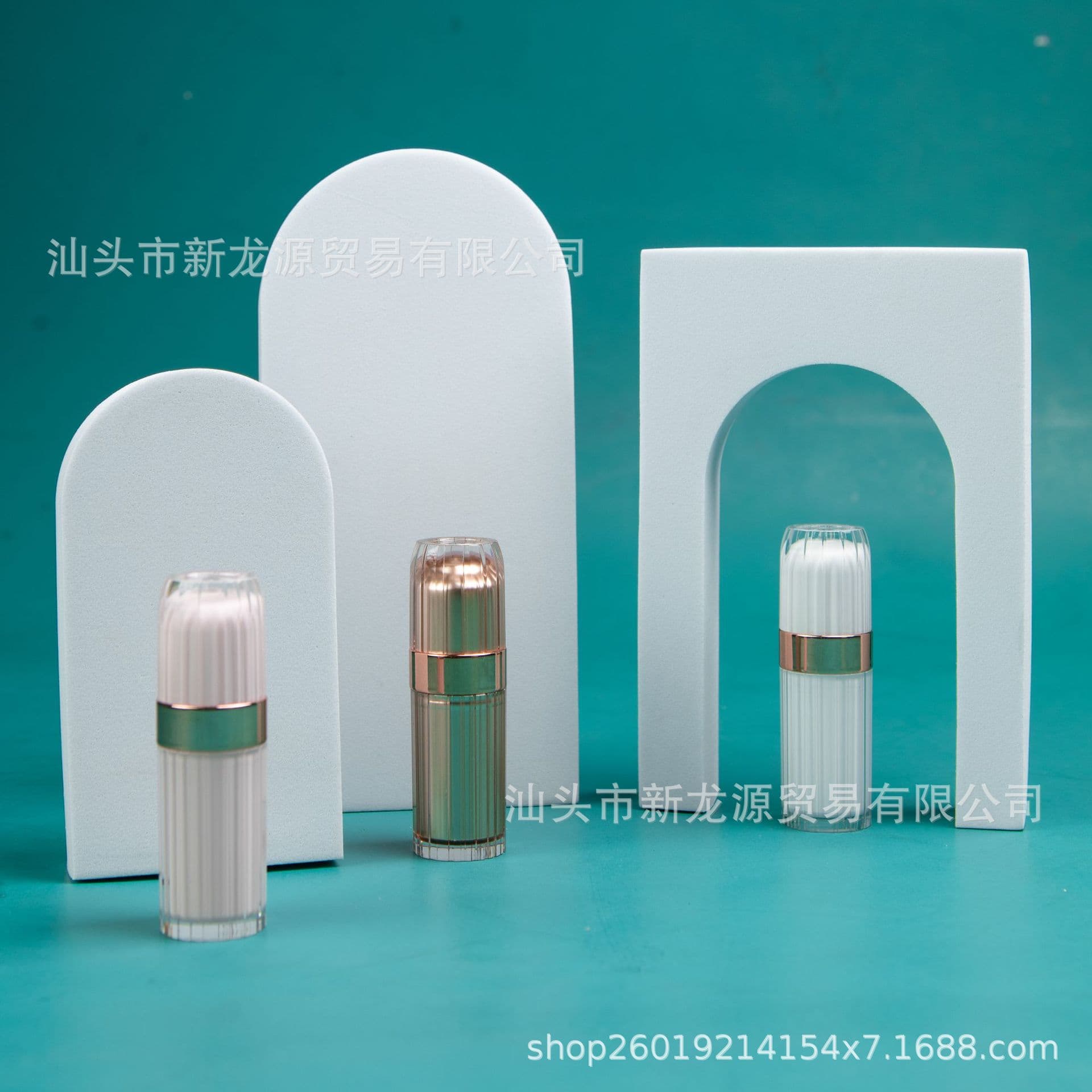 Stock high-end internally sprayed round lipstick tubes, empty cosmetic casing wholesale