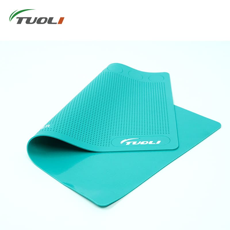 Professional Phone Film Application Anti-slip Pad 2023, Washable and Non-deformable, Thickened Tempered Glass Film Aid with Silicone Base