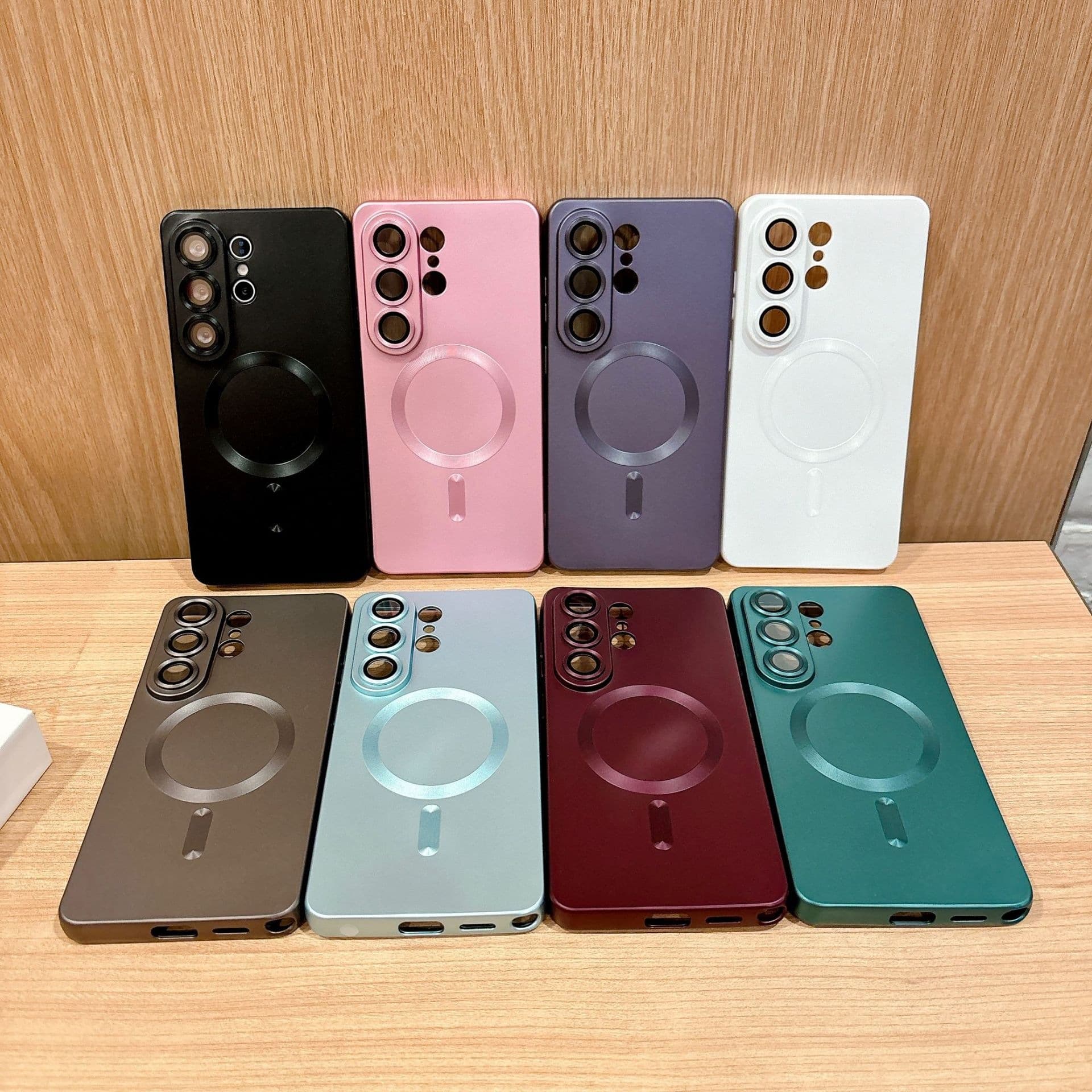 Metal paint magnetic suction is suitable for S26ULTRA mobile phone case and lens film is suitable for oil spray high-end protective cover S25FE