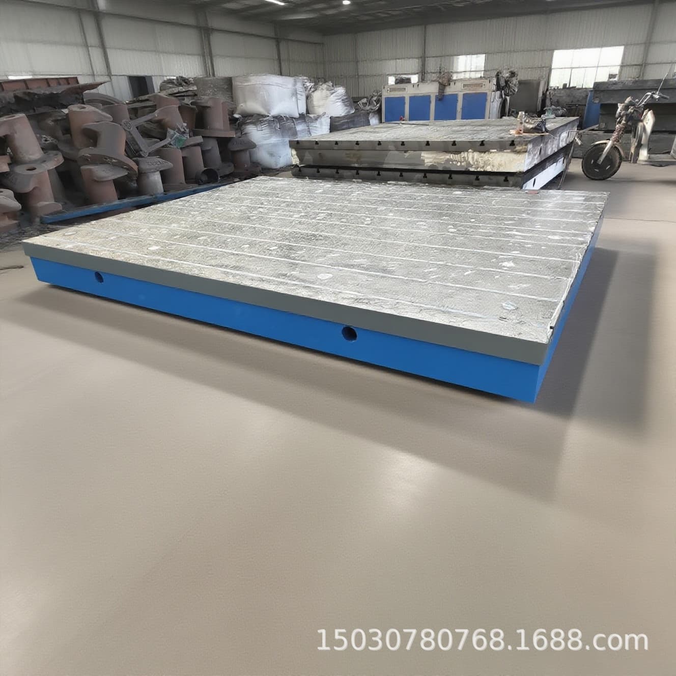 Cast Iron T-Slot Marking Welding Platform Inspection Measuring Marking Plate Workbench Heavy-Duty Assembly Cast Iron Platform