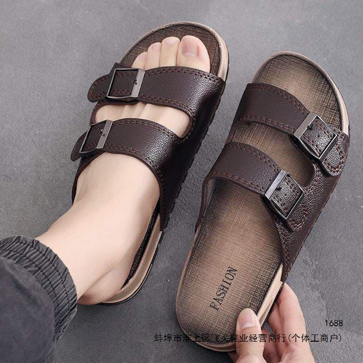 Trendy Summer New Men's Slippers for Outdoor Use, Thick-Soled, Fashionable, Stylish, High-Appearance Value, Soft-Soled, Suitable for Outdoor Wear, Ins-Style Men's Slippers