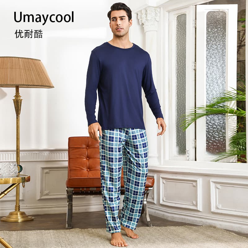 Soft Long Pajama Set for Men Plaid Print Comfortable Sleepwear Casual Outerwear Breathable Polyester Milk Silk Round Neck Long Sleeve