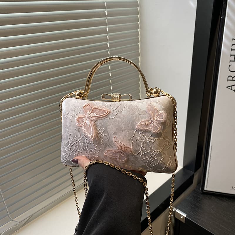 New Chinese style Chinese style butterfly cheongsam bag luxury shoulder crossbody bag 2026 new trendy handbag for women