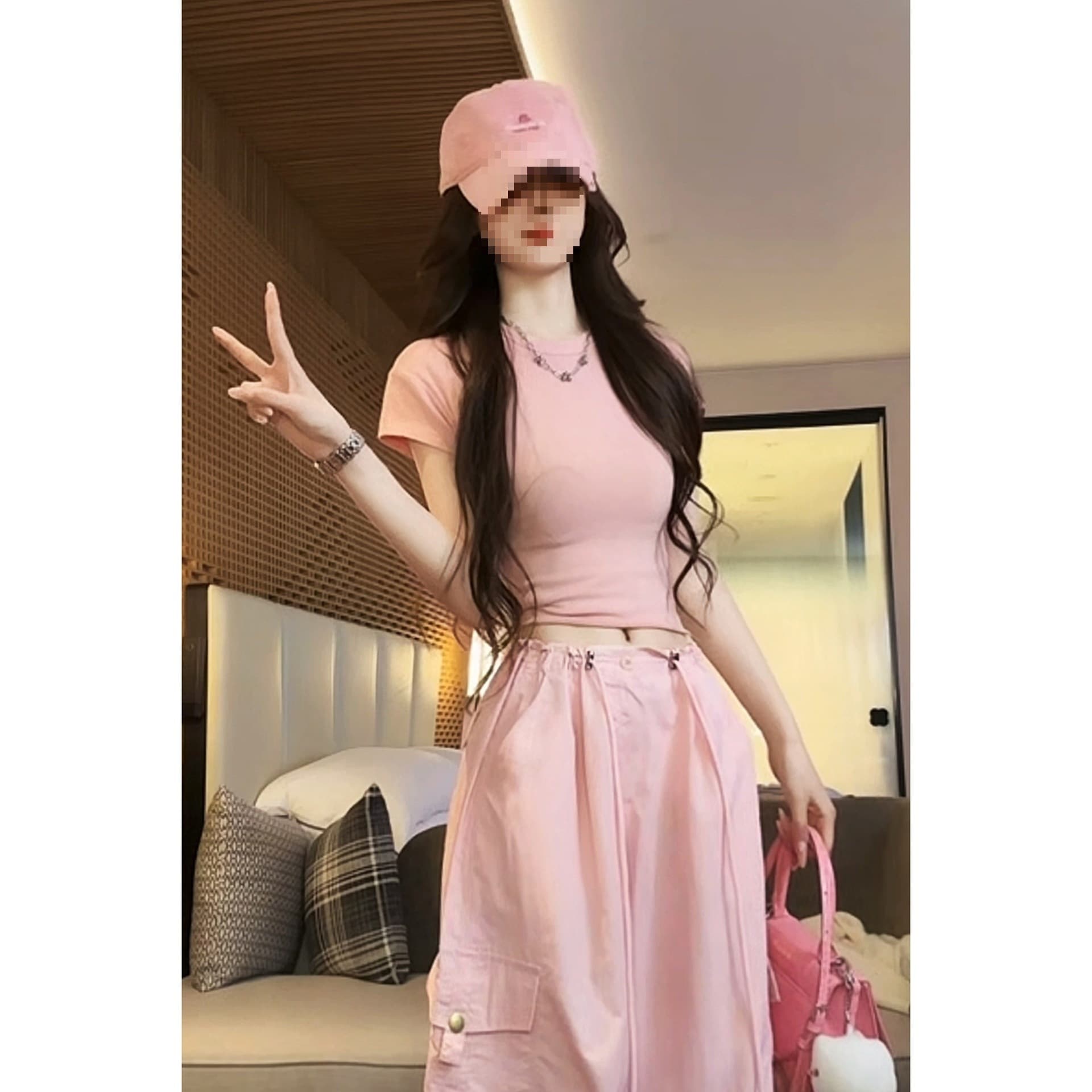 Sweet and Spicy Short Sleeve Regular Shoulder T-Shirt for Women Spring and Summer Round Neck Slim Fit Base Tee Crop Top