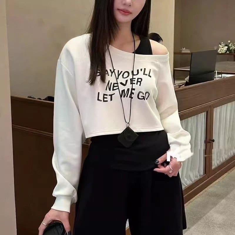 Small Size Hoodie for Women 2025 New Letter Fashion Slant Neck Off-Shoulder Stylish Top Autumn Vest Two-Piece Set