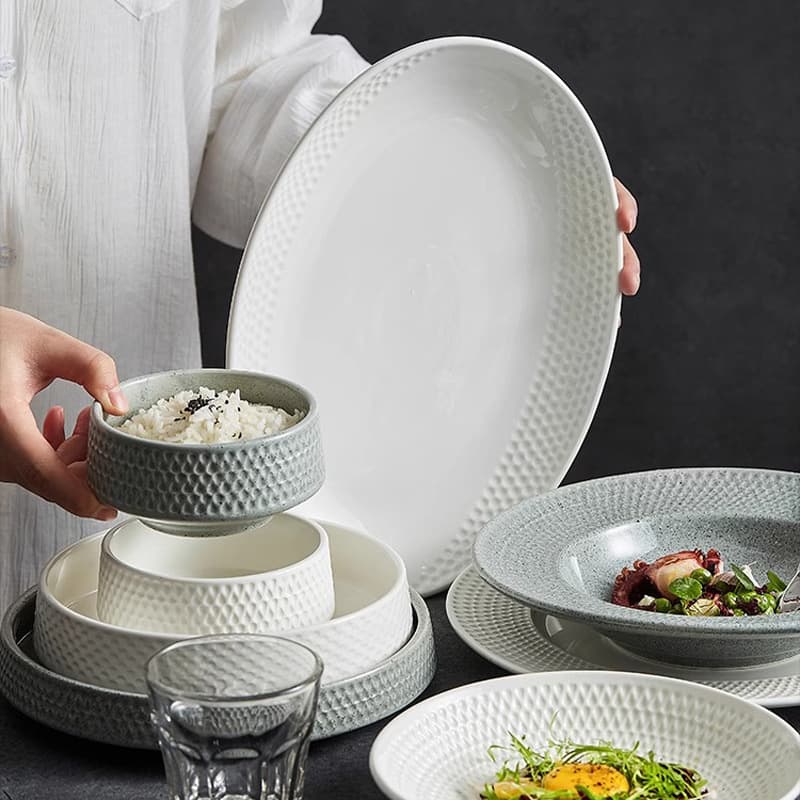 Dinnerware Set Home Light Luxury Nordic Style Bowls and Plates High-End Feel Tableware Simple Modern Silver Edge Cutlery Set