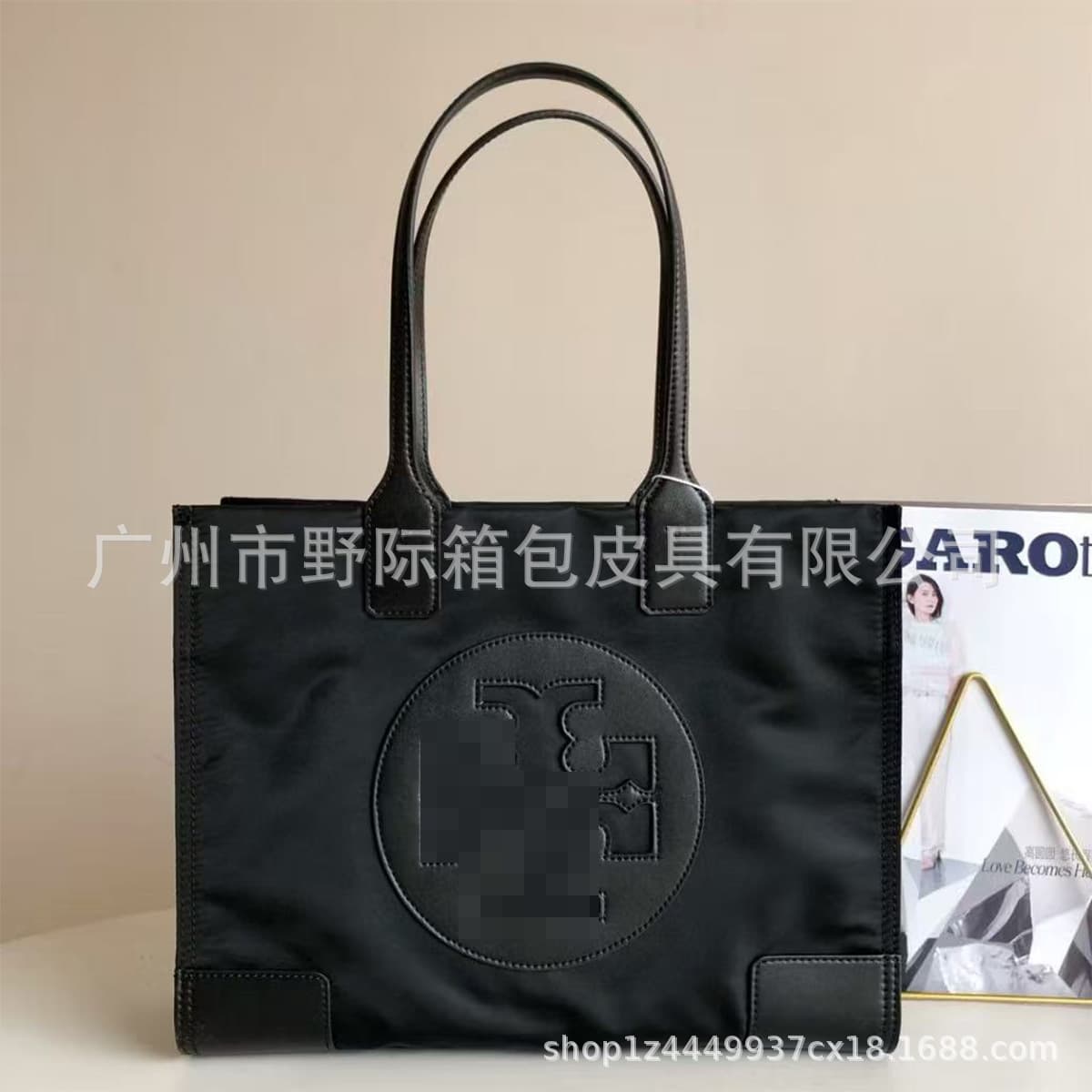 T Family Bags 2025 New Nylon Portable Tote Bag Large Capacity Simple Lightweight Shopping Bag Shoulder Portable Women's Bag