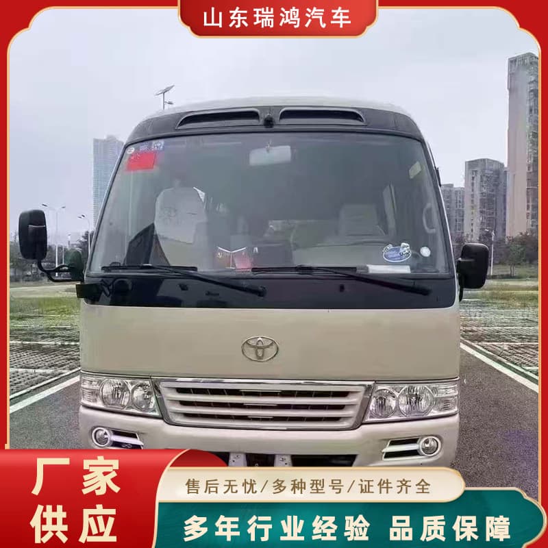 Used Toyota Coaster luxury bus (19-23 seats), 6-meter Euro 3 Toyota Hiace for sale.
