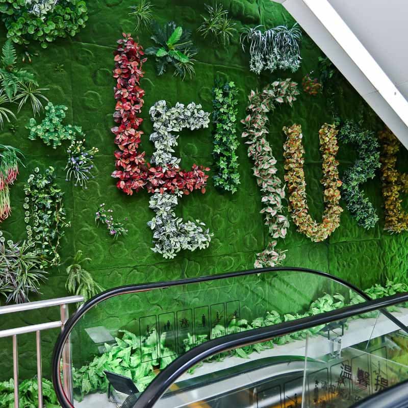 Artificial Green Wall Plants, Fake Grass Turf for Indoor Background Decoration, Outdoor Balcony Plastic Eucalyptus