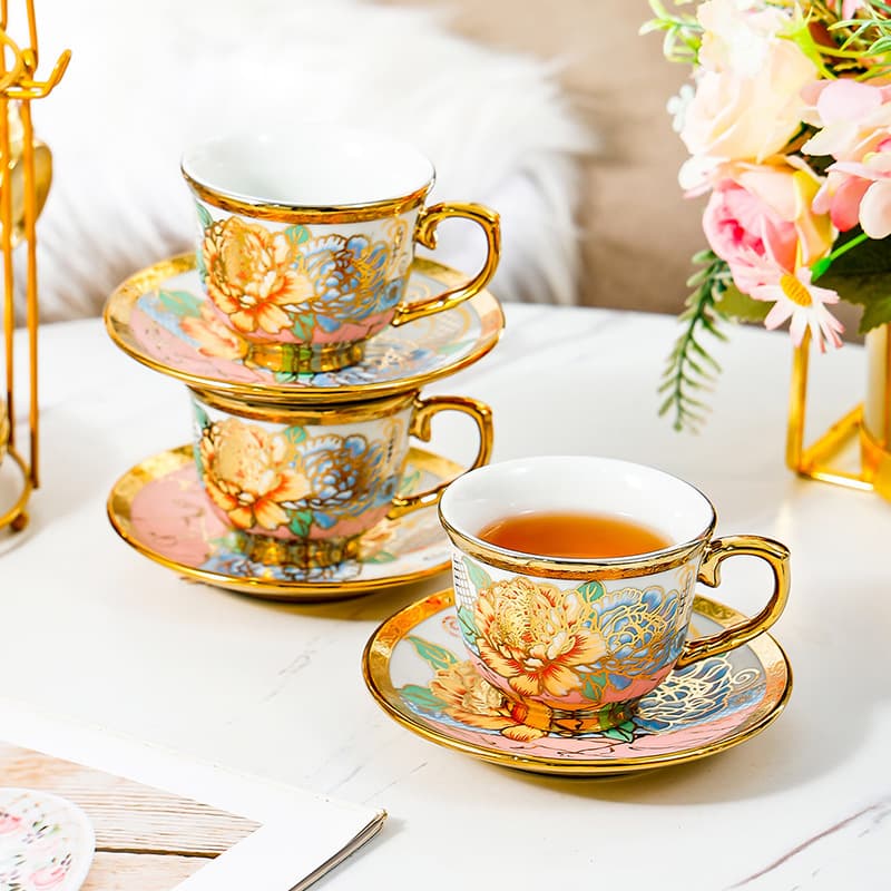 European Style Ceramic Tea Set Coffee Cup Vintage Gold Rimmed Afternoon Tea Equipment Floral Tea Creative Home Use