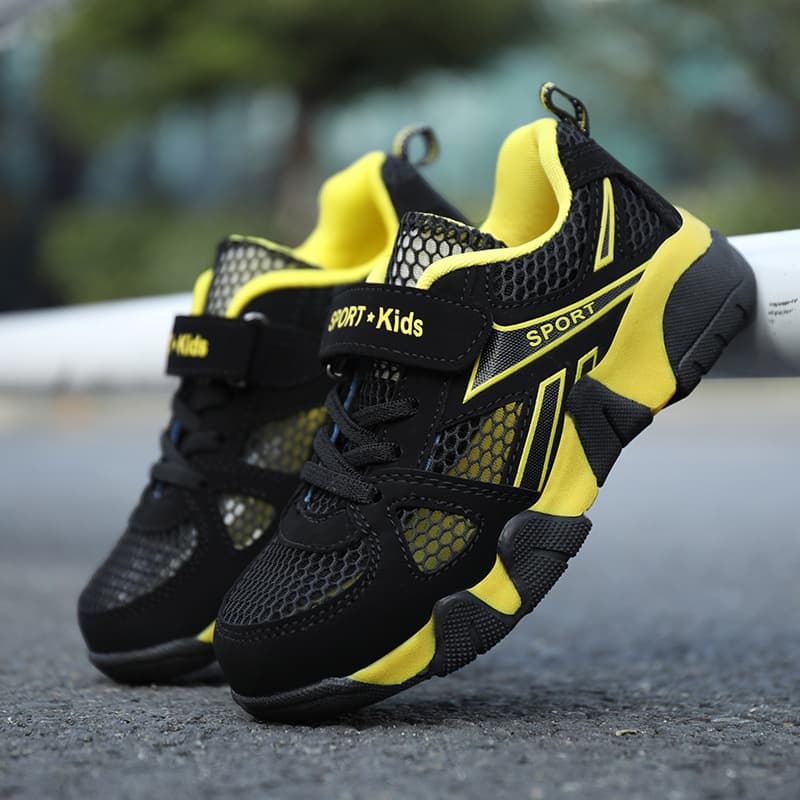 Fujian Manufacturer Children's Sports Shoes 2026 Summer Boys Mesh Running Shoes Breathable Mesh Shoes