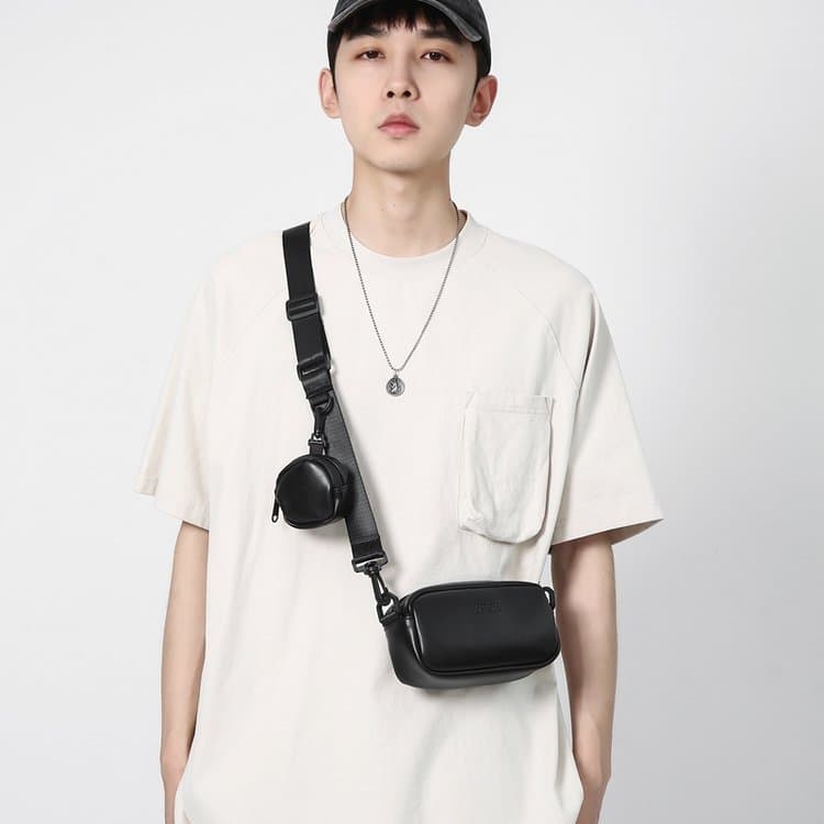 Small Bag Man 2023 New Harajuku Style Ins Light Casual Small Square Bag Street Simple Shoulder Phone Bag