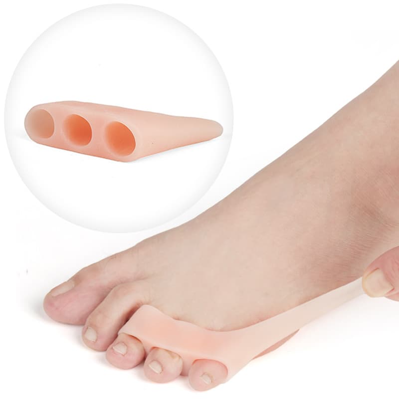 Small Toe Corrector for Men and Women, SEBS Three-Hole Small Toe Inward Separator, Overlapping Toe Protection, Big Toe Separator
