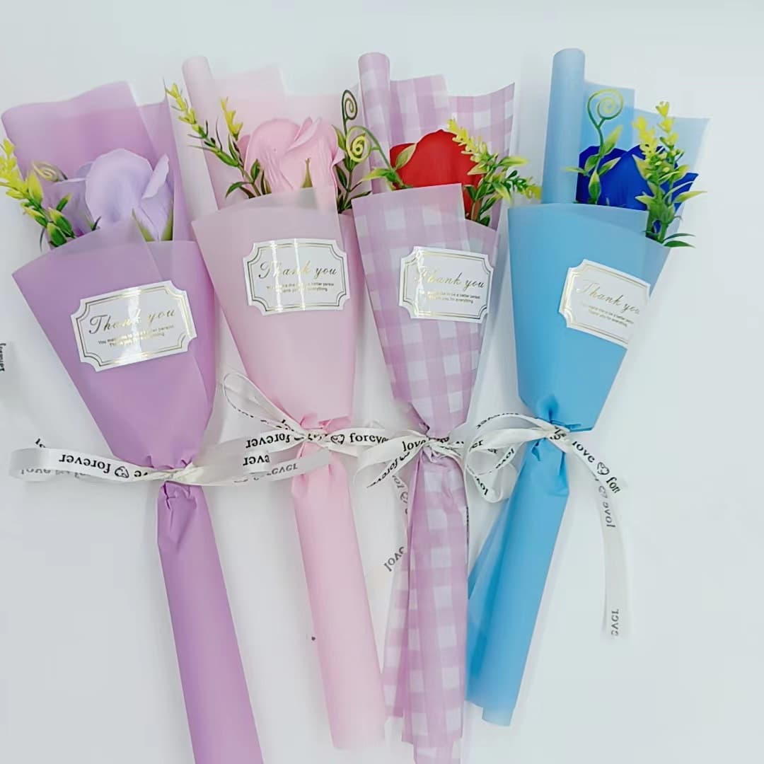 Soap flower bouquets, small bouquets, roses, artificial flowers, soap flowers, gifts for children.