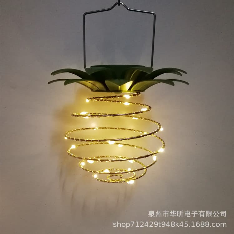 Solar Powered Pineapple Lamp Outdoor Hanging Lantern Waterproof Home Use Garden Landscape Copper Wire Courtyard Light
