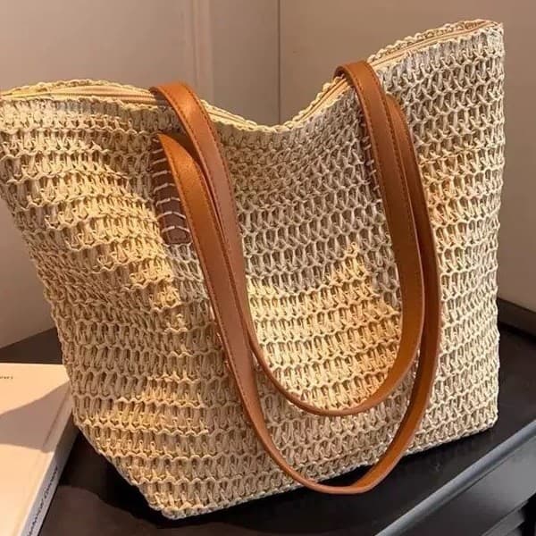 Large Capacity Summer Straw Bag Women 2025 New Commuter Shoulder Bag Woven Tote Bag Versatile Commuter Essential