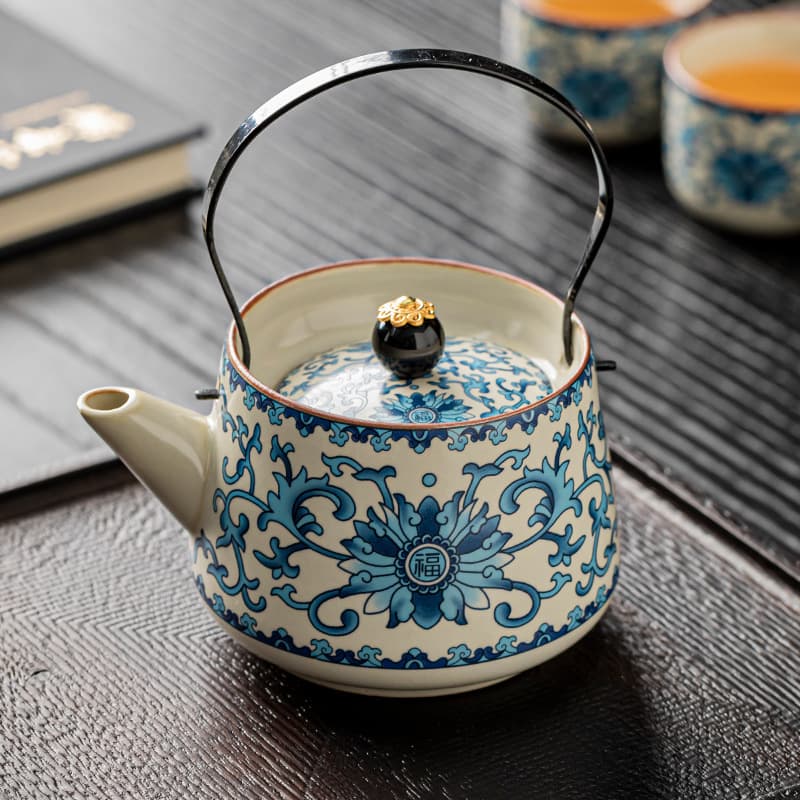 Single-Handled Teapot for One-Person Gongfu Tea, Tea Cup Set, Ru Kiln Crackle Glaze Blue-and-White Ceramic, Anti-Scald