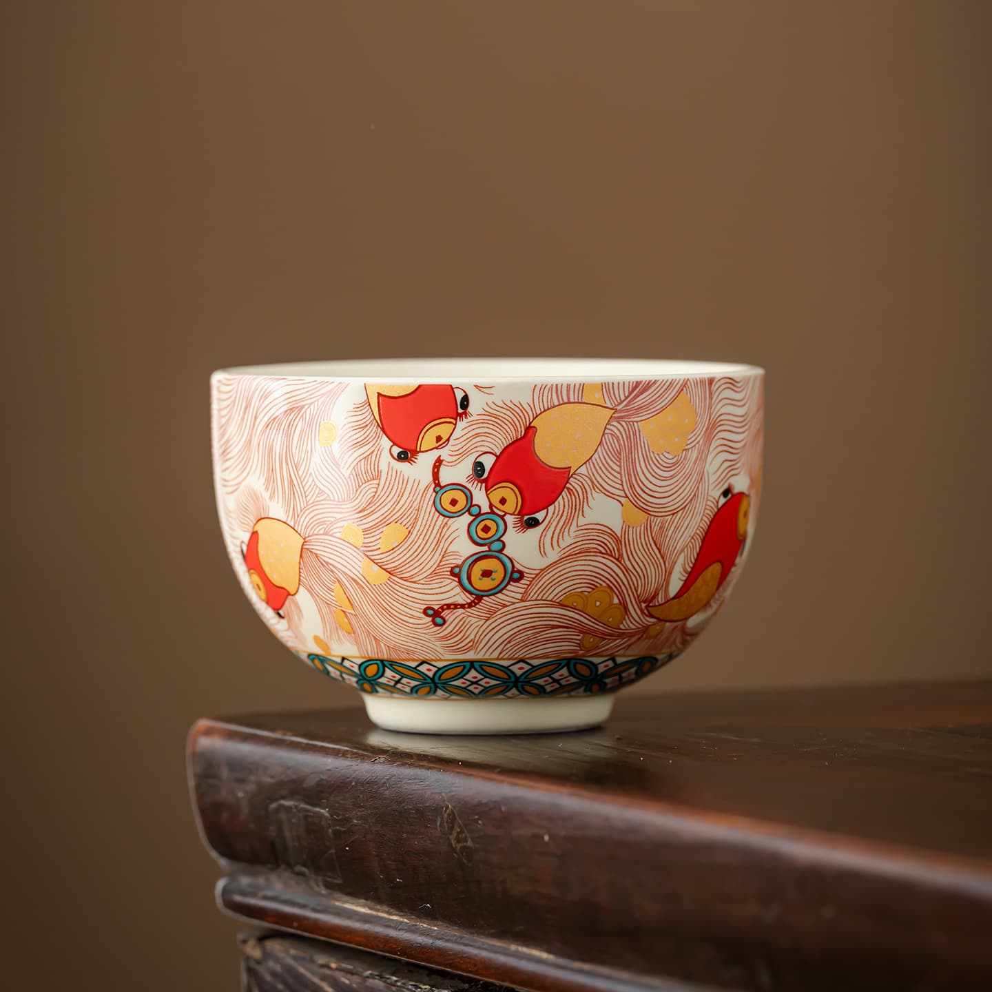 Cute goldfish ceramic tea cup, high-end personal tea cup, Kung Fu tea set, single cup, large tea cup, master cup