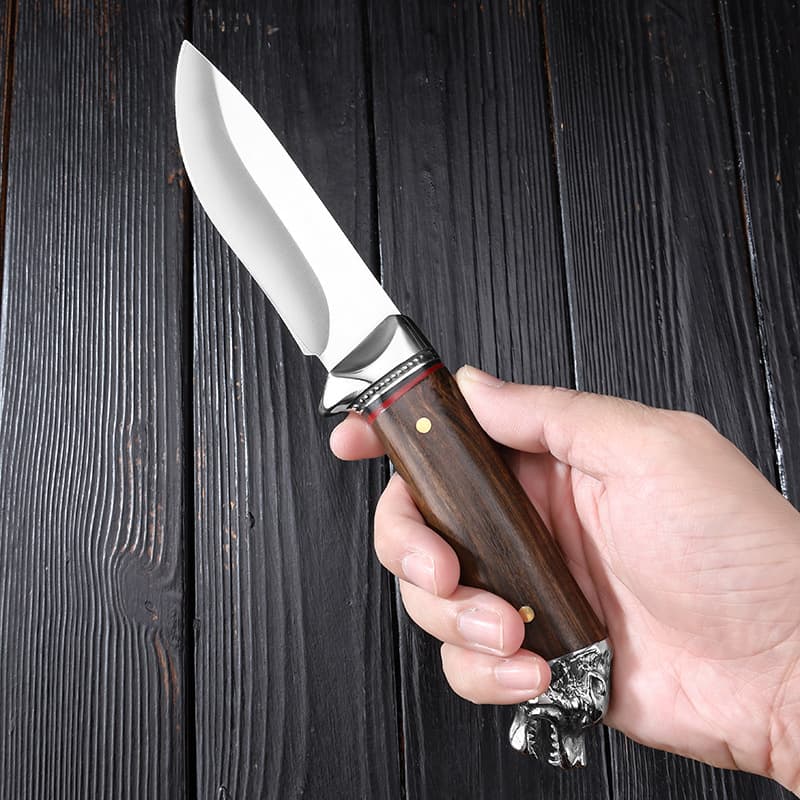 New outdoor portable hunting knife Mongolian meat-eating hand-held meat knife high hardness multi-purpose small straight knife cross-border knife