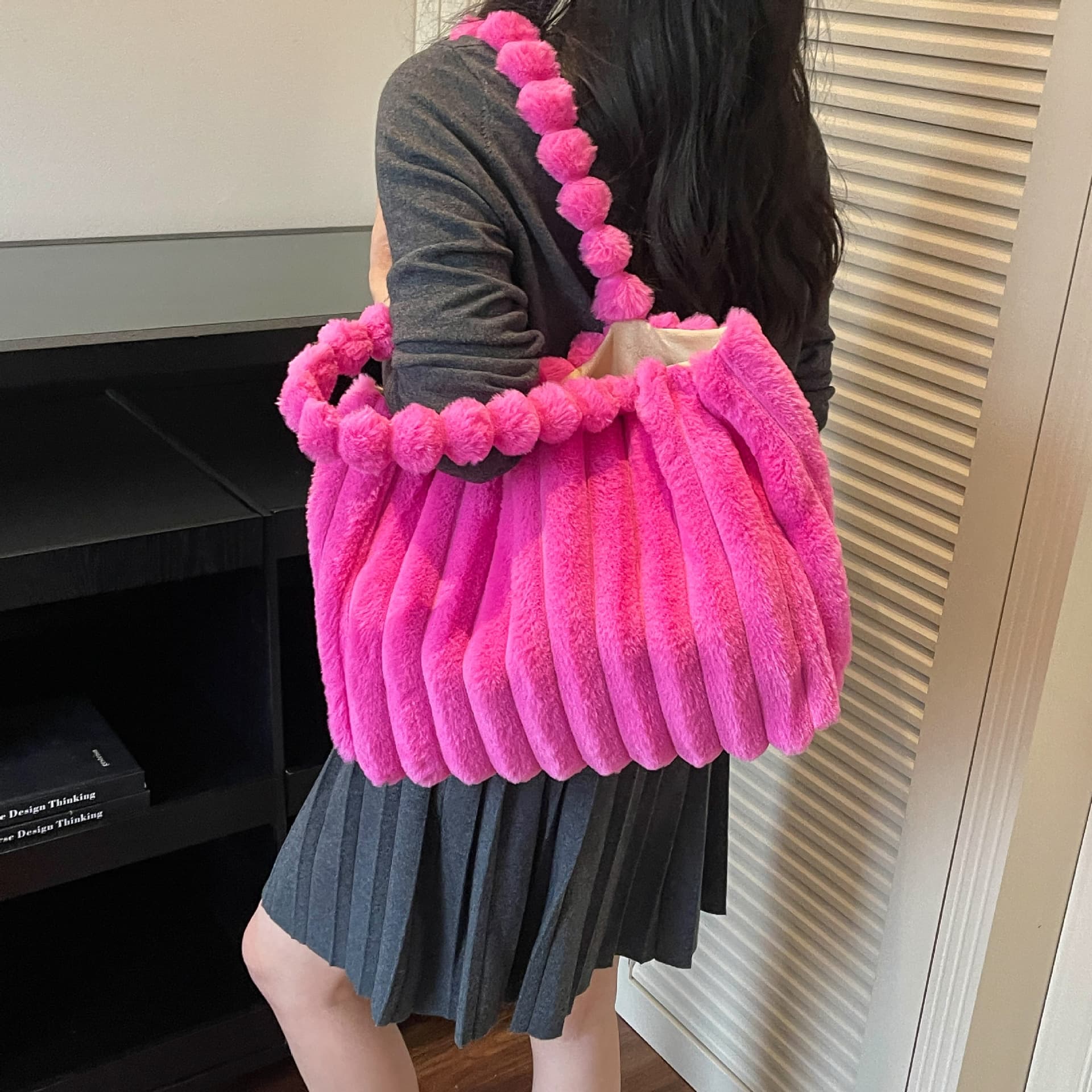 New Autumn/Winter Plush Bag for Women, Large Capacity Fashion Shoulder Bag, Korean Style Fluffy Bag, Commuter Tote Handbag