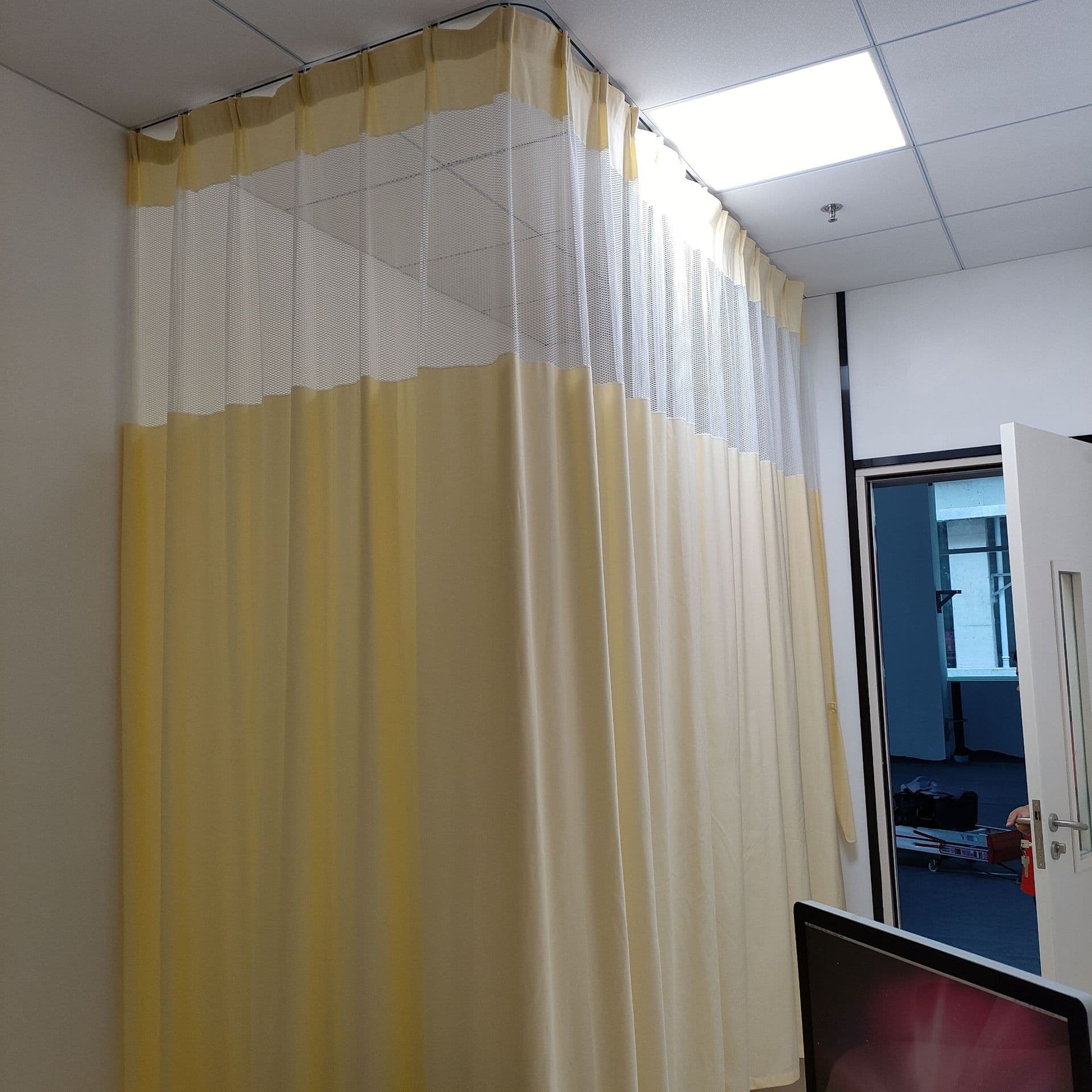 Beauty and wellness center treatment bed, clinic and hospital exclusive, opaque, flame-retardant, antibacterial ULI two-tone curtain/partition.