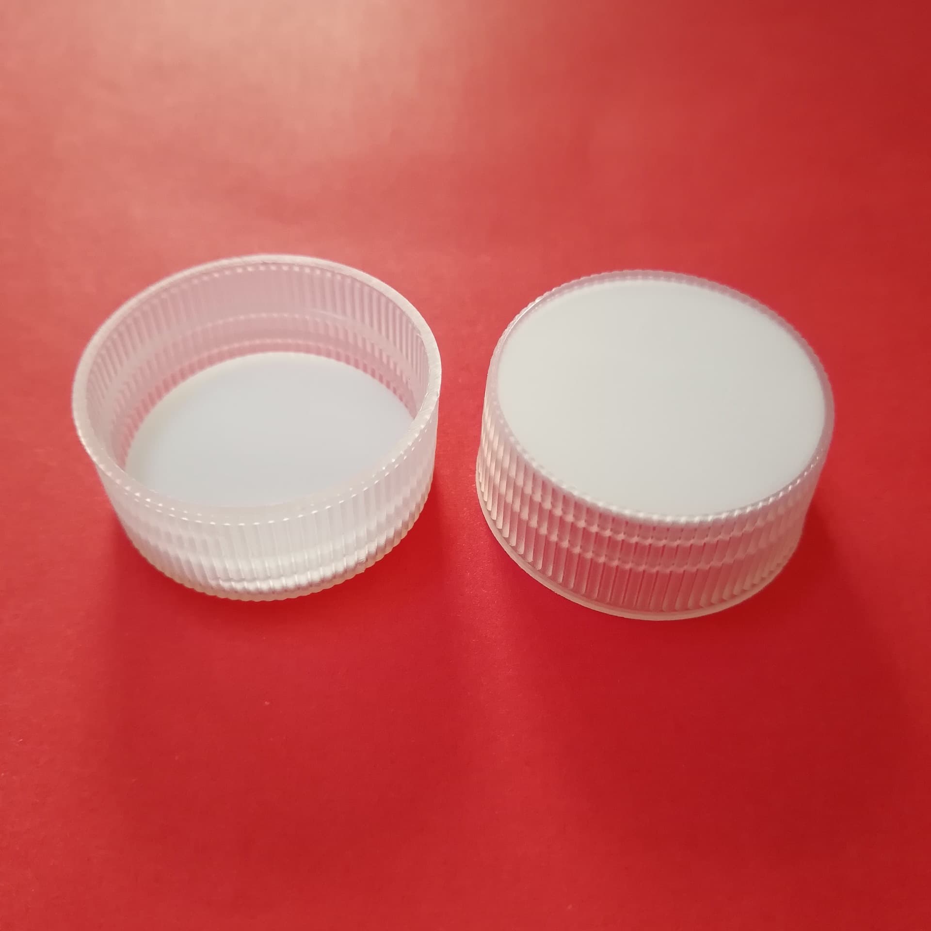 T32 Universal Screw Cap Plastic Cap Flip Cap Twist Cap Laundry Detergent Cap Spout Cap