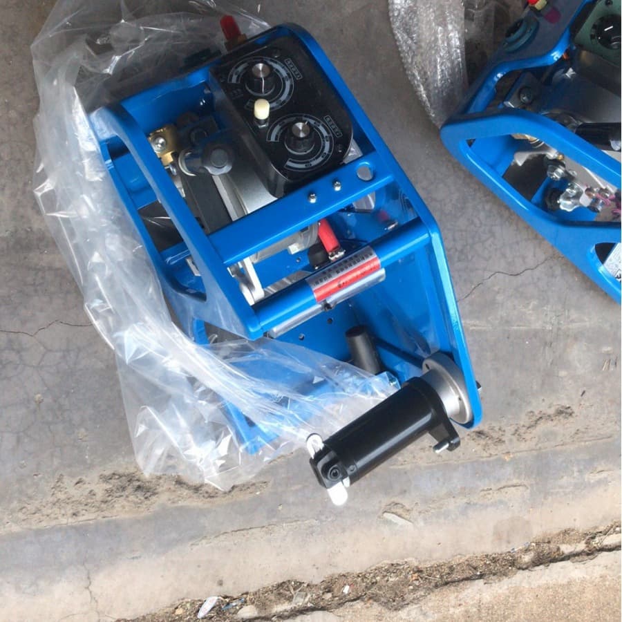 MIG welding wire feeder, single-drive or dual-drive head