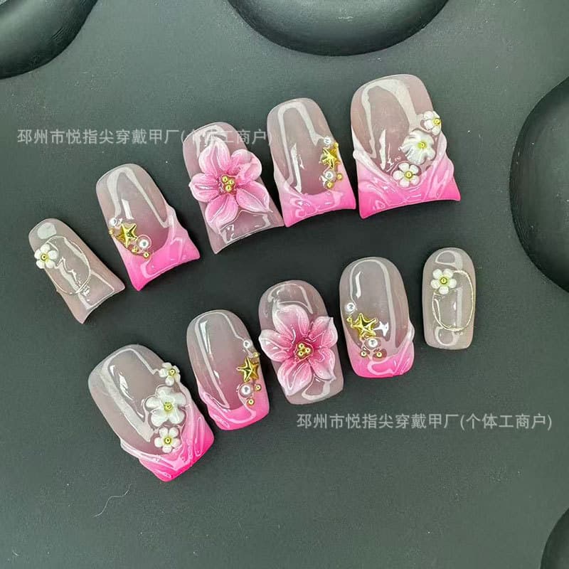 Cross-border Short Duckbill Nails for Export to Europe and America, French 3D Carved Hardened Handmade Wearable Nails, New Style Wholesale