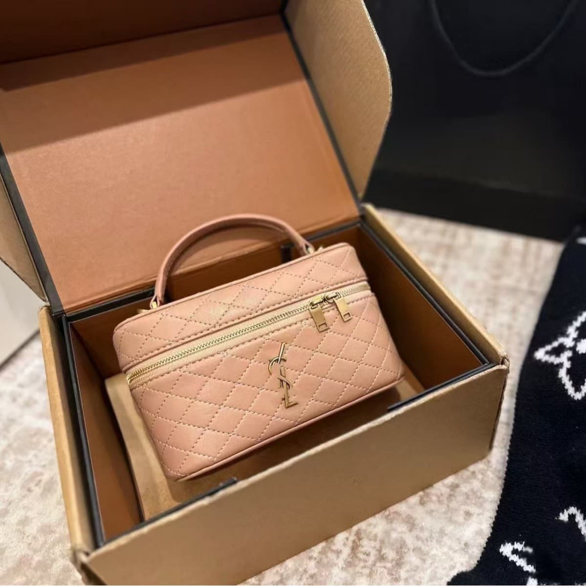 New YSL French Luxury Handheld Box Bag Quilted Small Square Bag High Clutch Bag Single Shoulder Crossbody Women's Bag