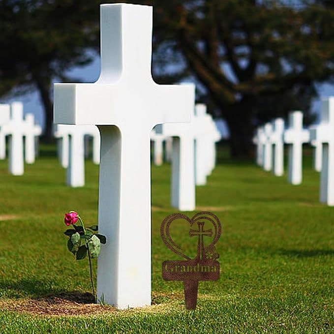 Grave Stake, Cemetery Decoration Grave Marker, 31.8 x 18.3 cm Heart-Shaped Metal Sympathy Stake Cemetery Sign