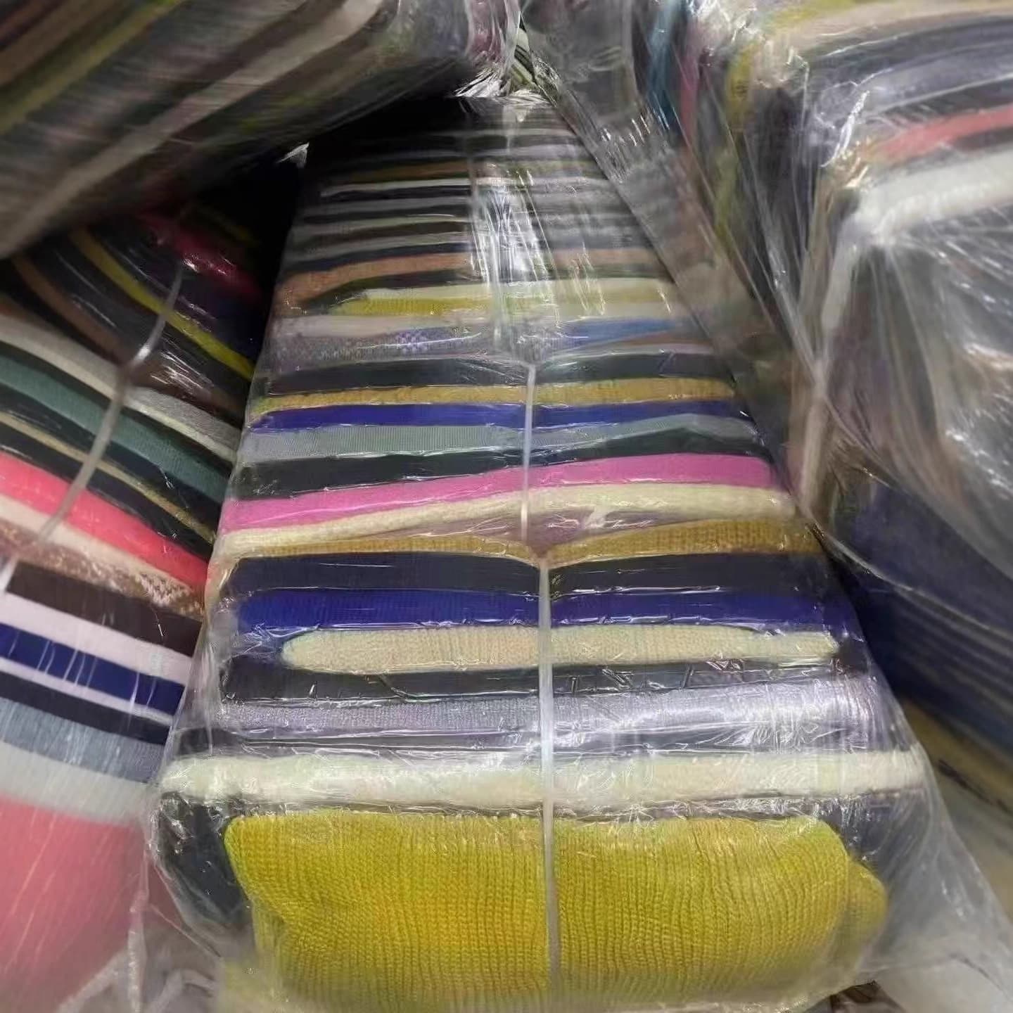 Cheap Women's Sweater, Export Sweater, Southeast Asia, West Asia, Europe and America Knitwear Factory Surplus Stock Wholesale