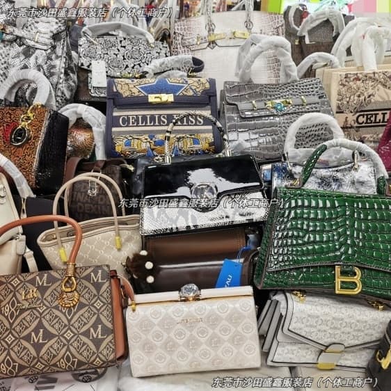 Bulk high quality mixed handbags wholesale women stock bags