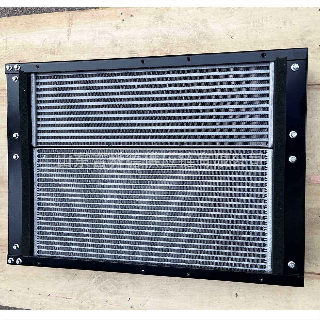 Yutong bus original parts 1301-05943 combined cooling module aluminum plate fin parallel suction front-mounted