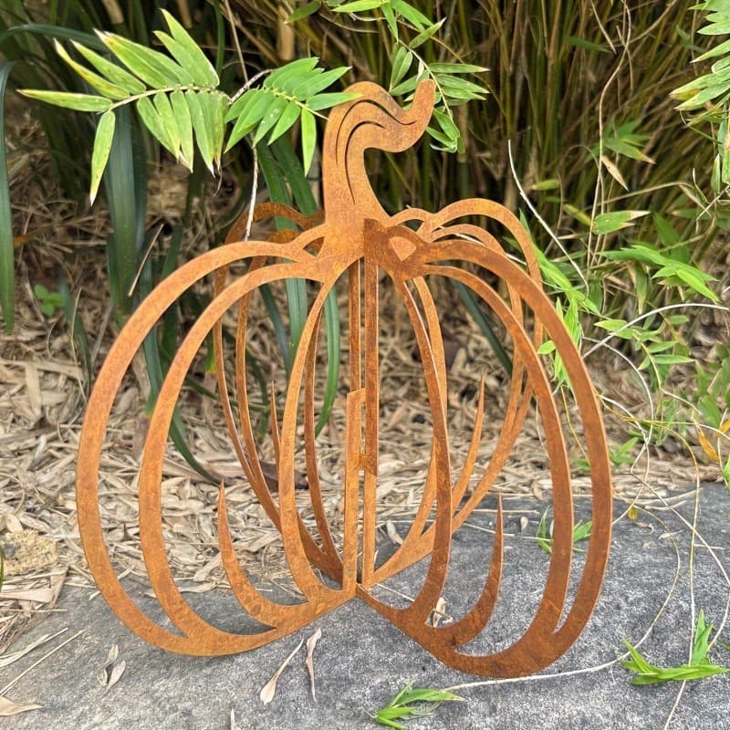 Cross-border Pumpkin Wind Chime Hanging Outdoor Garden Hollow Metal Pumpkin Ornament Creative Cartoon Pumpkin Weathervane