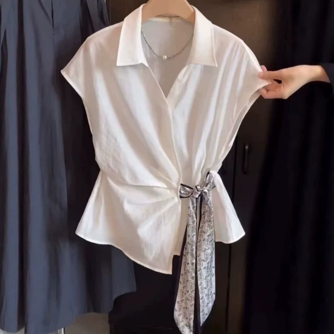 French temperament, light and mature style, silk scarf strapped waist shirt, women's summer fashion, slim short-sleeved top, trendy