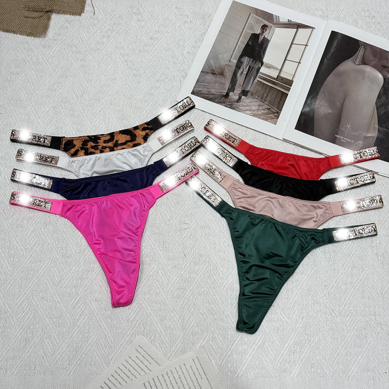 European and American sexy double diamond gold low black lettering with flash diamond hot diamond mid-waist texture elastic high-waisted thong underwear