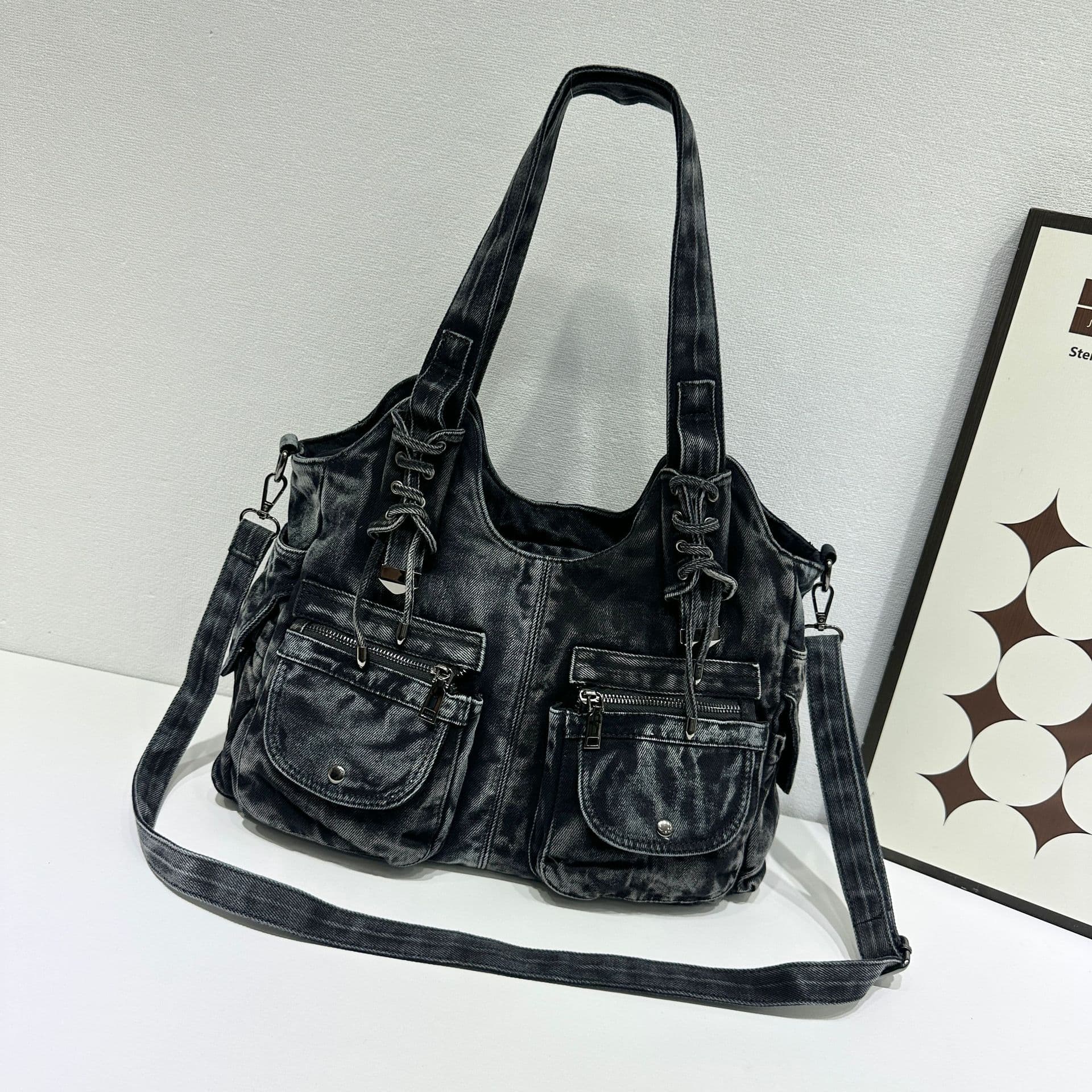 European and American Vintage Washed Denim Shoulder Crossbody Large Capacity Fashion Versatile Multi-Pocket Women's Commuter Tote Bag