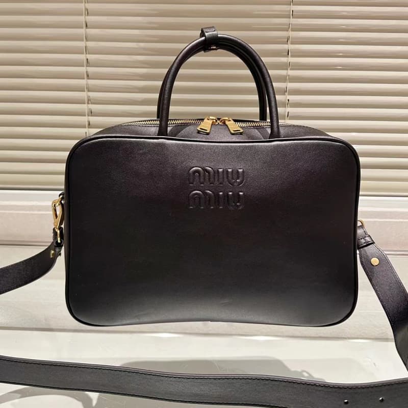 miu 2024 New Laptop Bag Large Capacity Tote Bag Unisex Shoulder Crossbody Commuter Bag