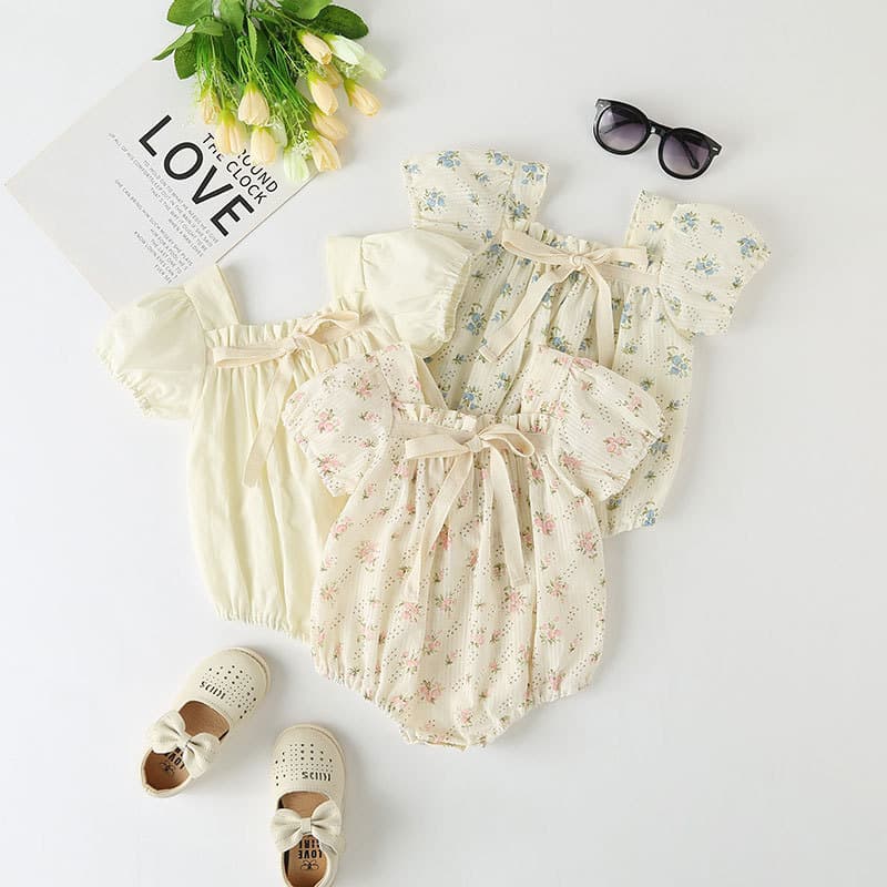 2024 new summer baby one-piece clothes small floral baby girl summer dress puff-sleeved harem bag fart clothes rompers