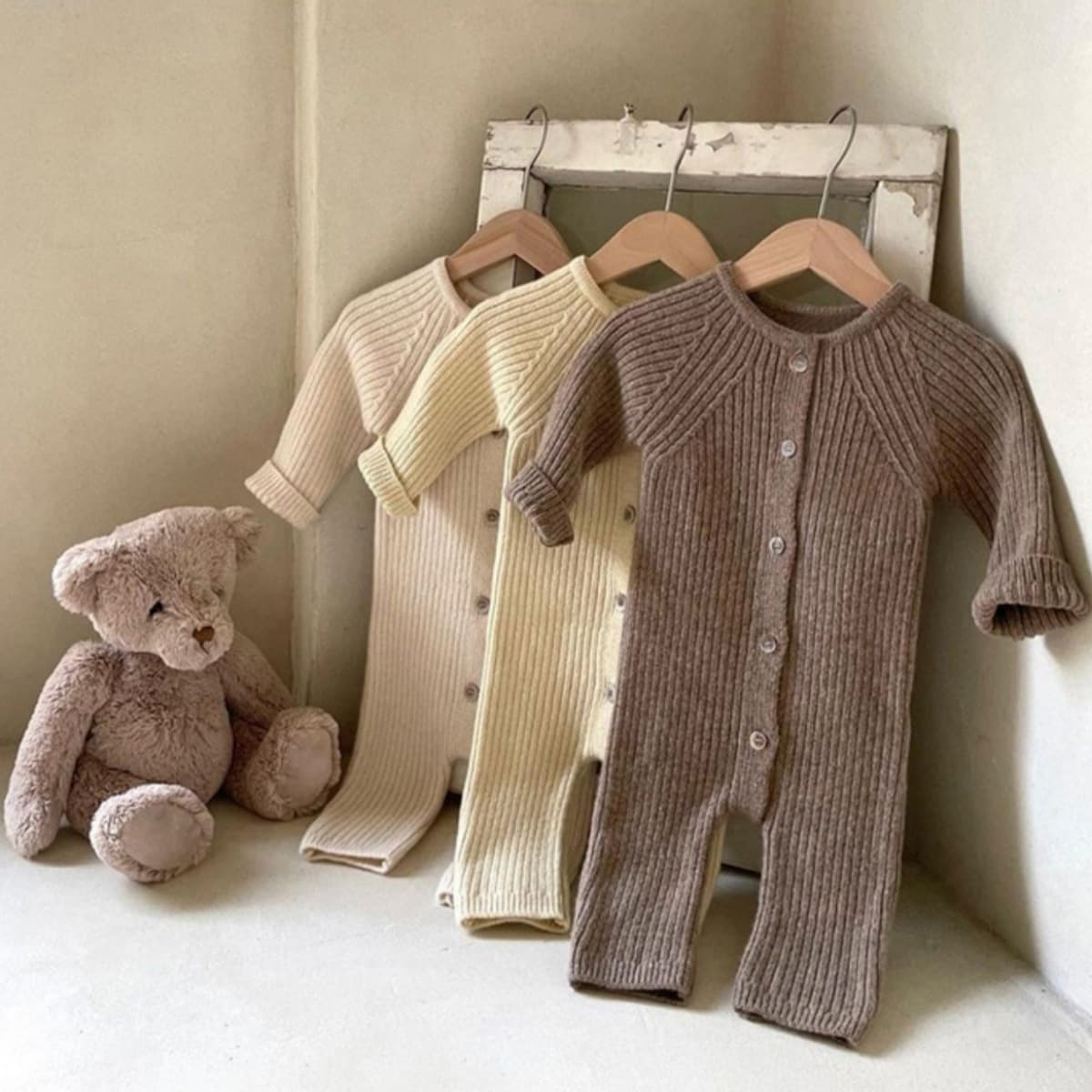 Kids Autumn Sweater Long-Sleeve Bodysuit for Baby Boys and Girls Knitted Pullover Romper with Bear Hat