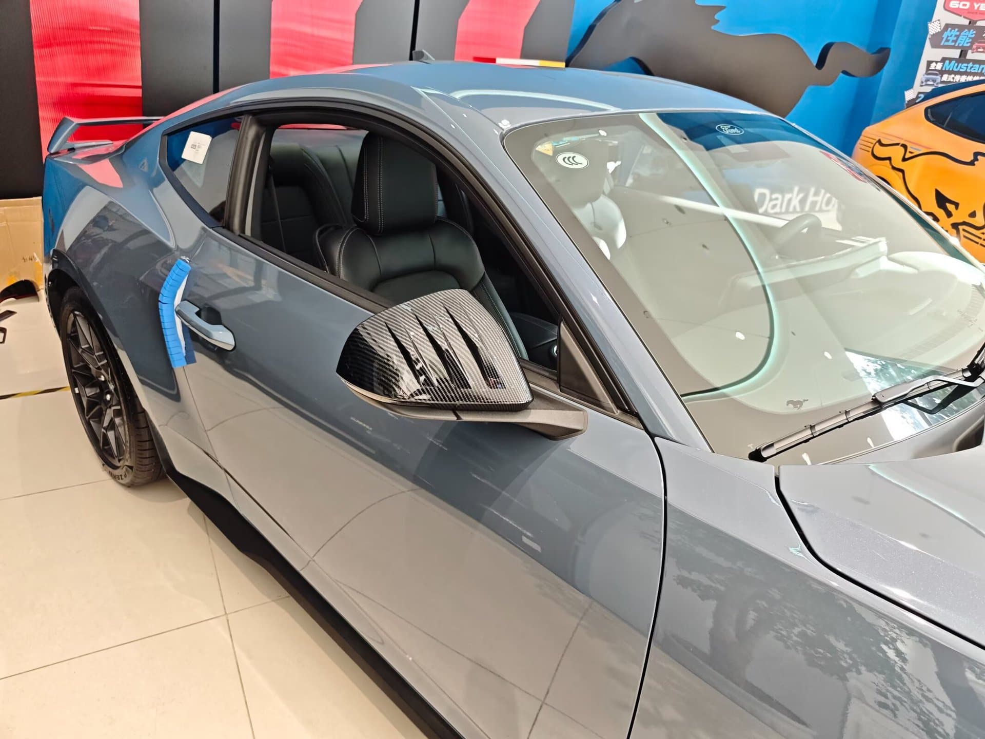 Suitable for 24 Ford Mustangs, door bowl handle, rear view mirror, rear trim strip, fuel tank cover, door edge strip, carbon fiber pattern exterior trim parts